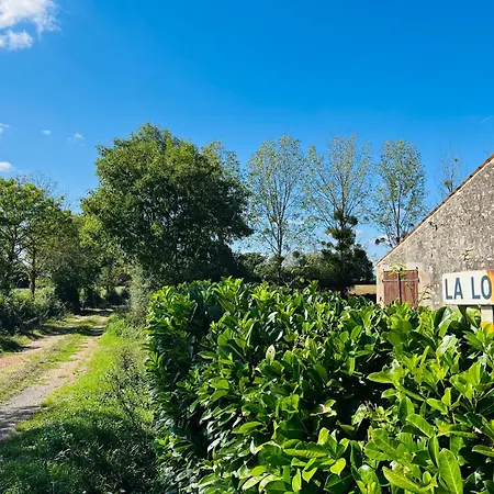 La Loge De Lavande * Foussais